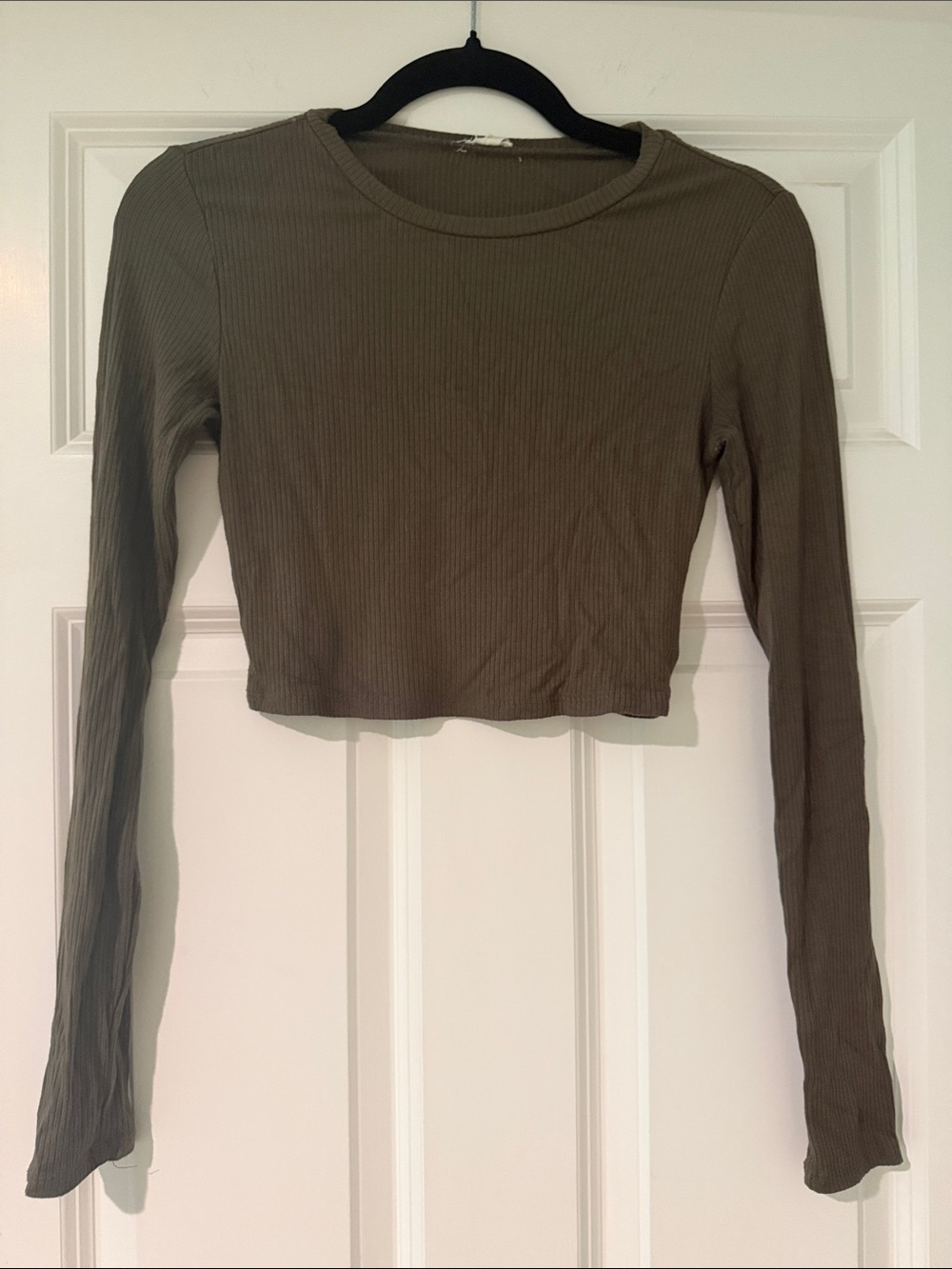 Garage Olive Ribbed Long-Sleeve Crop Top